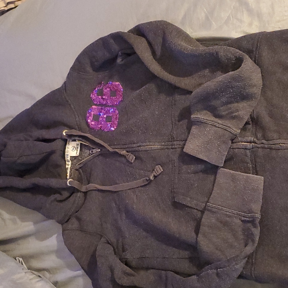 Med Victoria secret Pink zip up hoodie